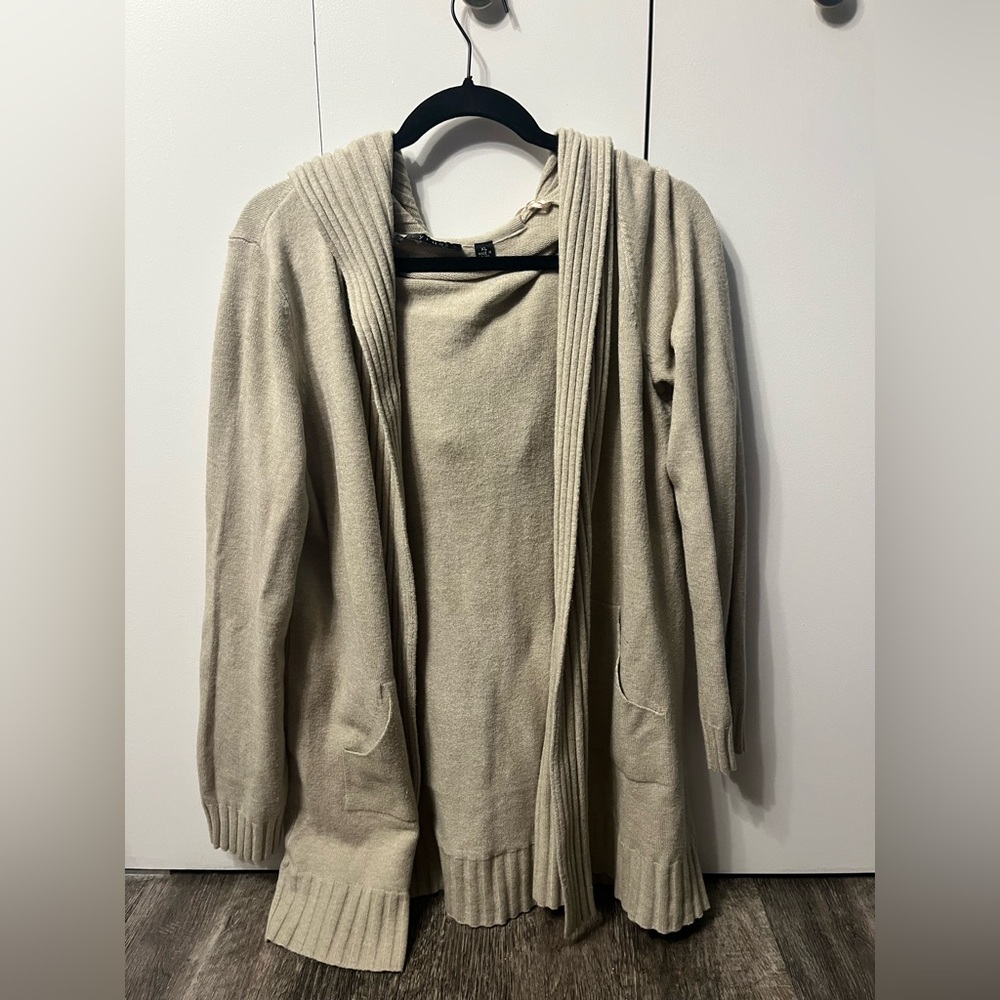 Cream hooded cardigan